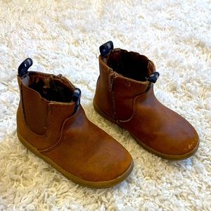 Toddler boots
